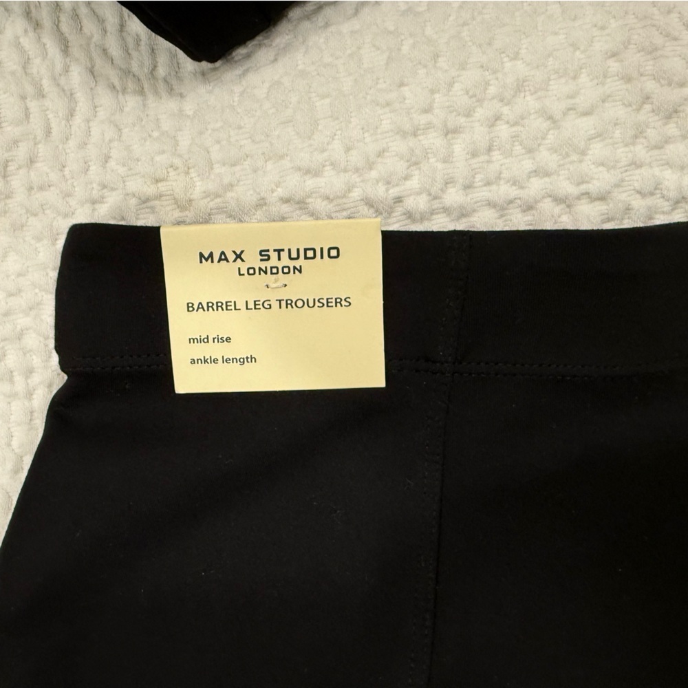 MAX STUDIO LONDON
Ponte Barrel Leg Pants - Picture 11 of 12